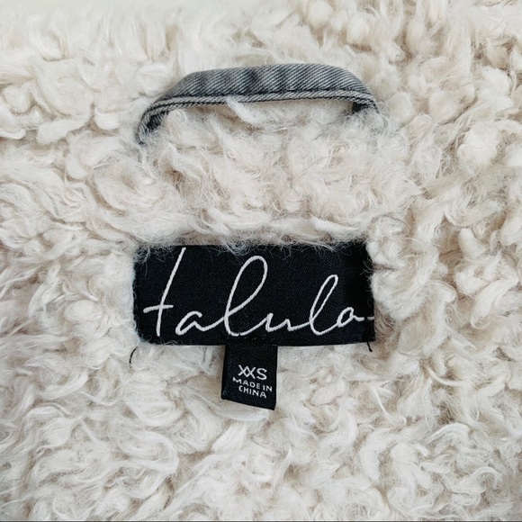 ♡ Aritzia Talula Sherpa Lined Jacket - Picture 10 of 10